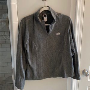 North Face fleece half zip pullover